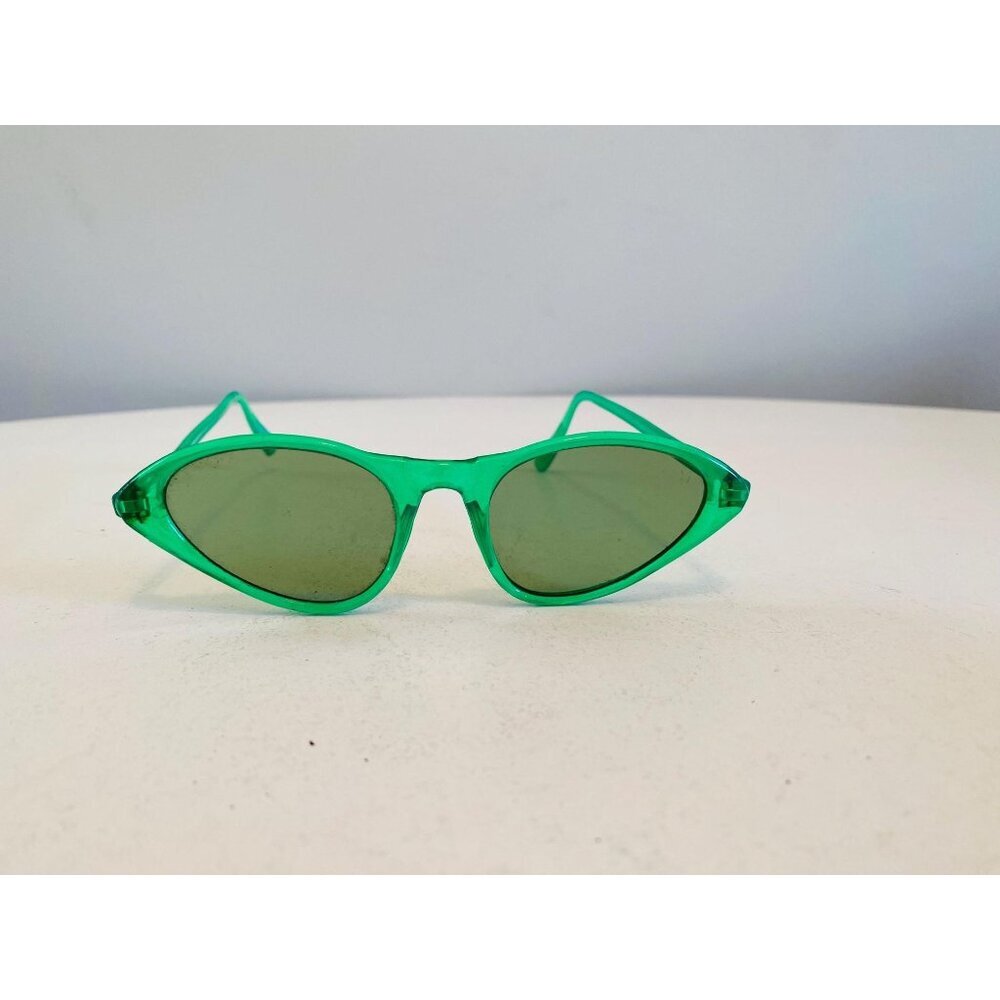 Vintage Cat Eye Sunglasses, Protex Deadstock 1950s/1960s Sunglasses, Green Frame - Picture 1 of 10